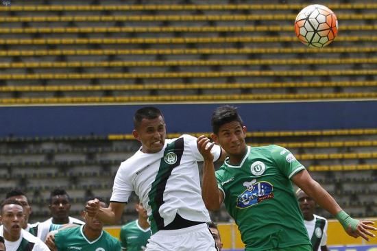 Liga de Portoviejo cae por 3-1 ante el América en Quito
