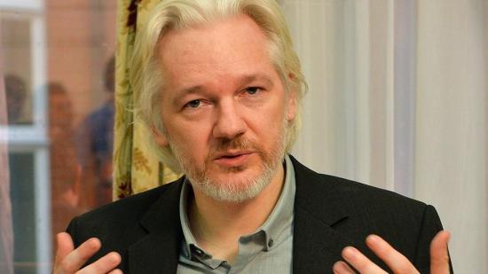 Presidente Lenín Moreno cree que Assange estaría sobrepasando condición de asilo