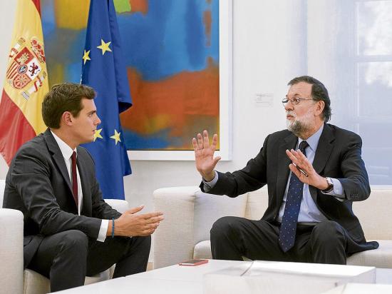 Rajoy solicita unidad y Cataluña la mediación