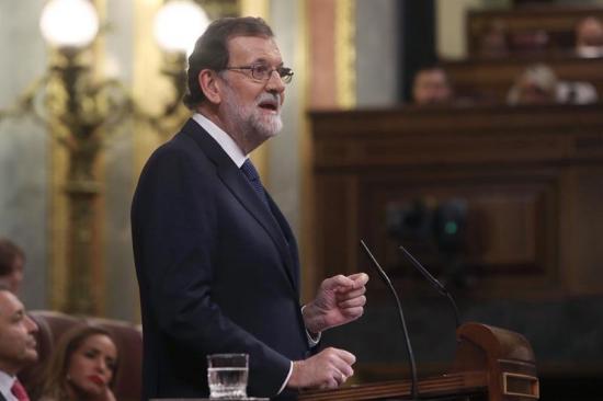 Rajoy da 5 días a Puigdemont para confirmar si declaró la independencia en Cataluña