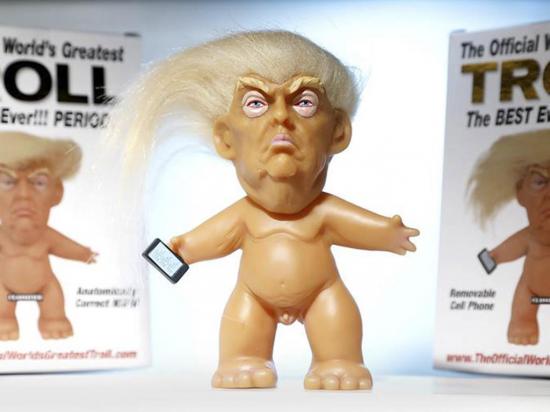 Muñeco Troll-Trump sorprende en las redes sociales