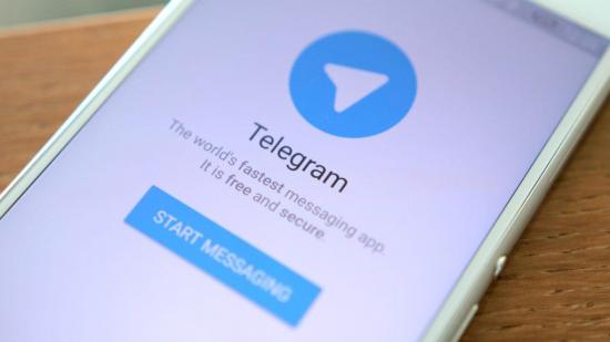Justicia rusa impone una multa de 14 mil dólares a Telegram