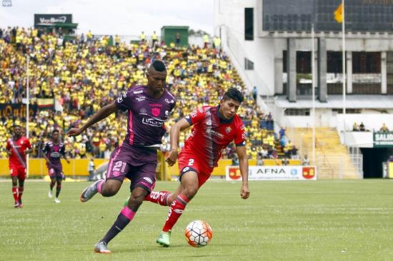 Barcelona SC rescata un punto del Atahualpa tras empatar 3-3 con El Nacional