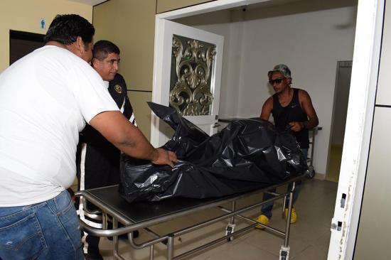 Un manabita muere tras ser atropellado en Los Ríos