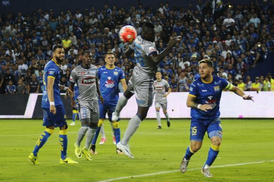 Emelec Y Delfín Empatan Sin Goles En El Capwell El Diario Ecuador 2138