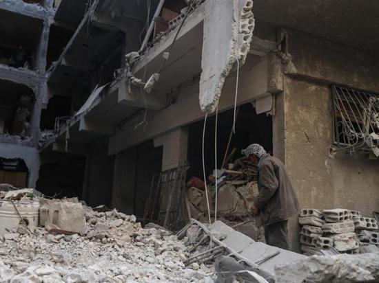 Mueren 14 civiles en bombardeos contra  un bastión opositor
