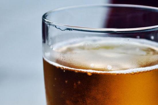 Cerveza sin alcohol, benéfica para la salud digestiva y niveles de glucosa