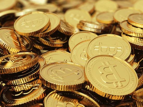 Piratas cibernéticos roban 70 millones de dólares en bitcoins