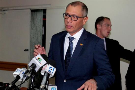 Jorge Glas dice que no renunciará a la vicepresidencia aunque sea condenado