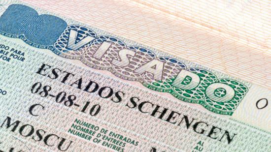 Moreno pedirá apoyo formal de España para exoneración de visados Schengen
