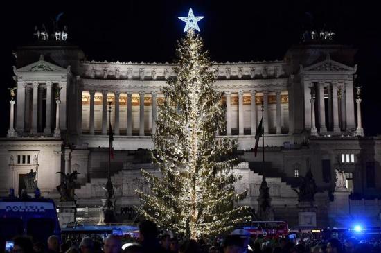 'Spelacchio', el árbol de Navidad de Roma que tuvo un triste final