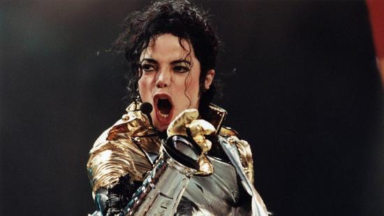 Desestiman una demanda contra Michael Jackson por abuso sexual a un menor