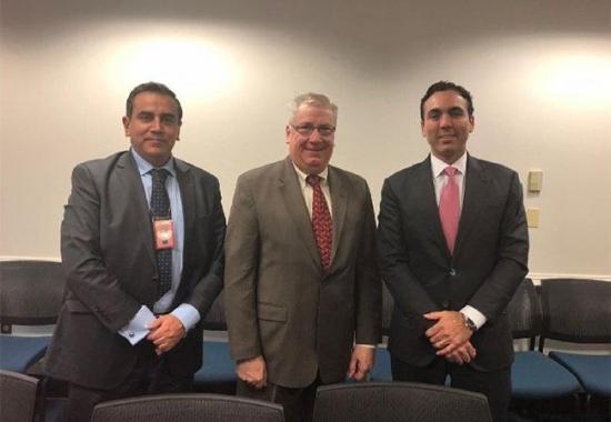 Altos funcionarios de Ecuador mantienen diálogo comercial con EE.UU.