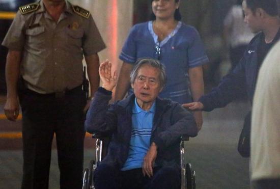 Fujimori quiere pagar deuda de 15 millones de dólares, afirma su abogado