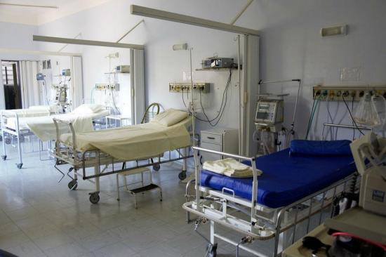 Hospital de Kenia es investigado por presuntas violaciones a mujeres tras el parto