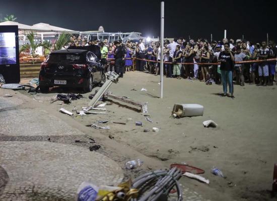 Hombre que atropelló a 17 personas en Copacabana habría sufrido ataque epiléptico