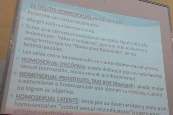 Protestan en Universidad de Buenos Aires tras una clase de contenido homófoba