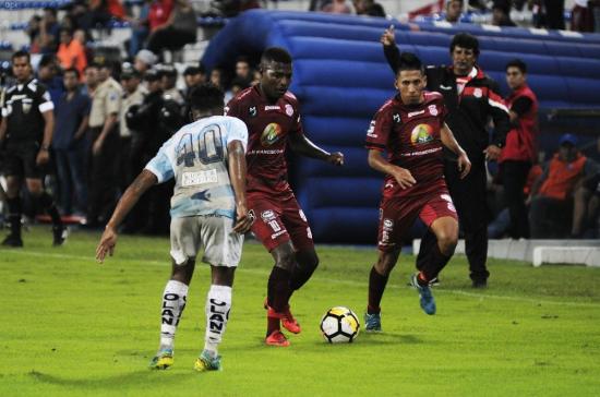 El T. Universitario no pudo vencer al Guayaquil City pese a ser más
