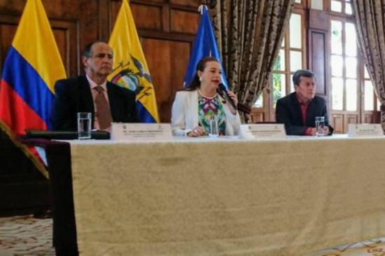 Ecuador hace esfuerzos para reactivar diálogo entre ELN y Gobierno colombiano