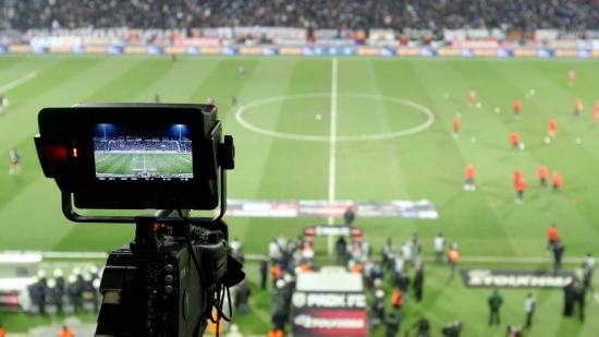 Clubes ecuatorianos buscan recuperar derechos de TV y podrían paralizar el campeonato