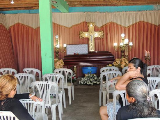 Venezolana asesinada por su pareja fue sepultada en San Jacinto