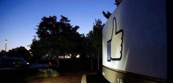 Facebook está 'escandalizada' por caso de filtración y dice que fue engañada