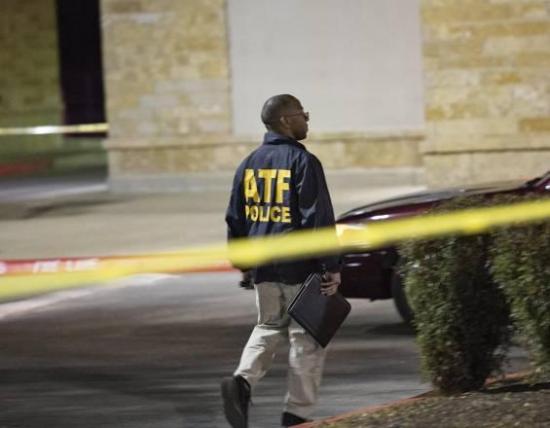 Muere en operación policial presunto autor de las explosiones en Texas
