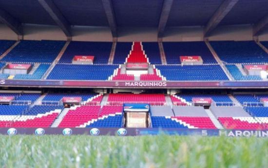 UEFA cierra parcialmente el estadio del PSG y le multa con 43.000 euros