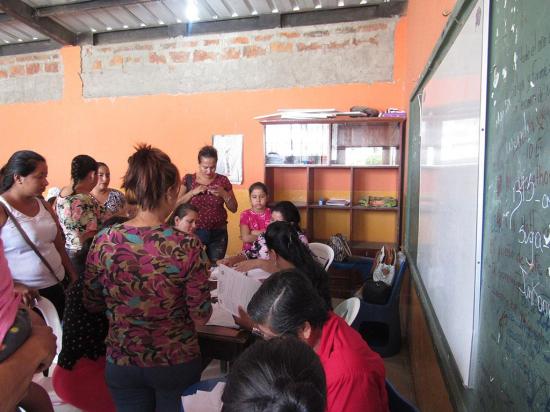 Planteles educativos  de Tosagua iniciaron el  proceso de matriculación