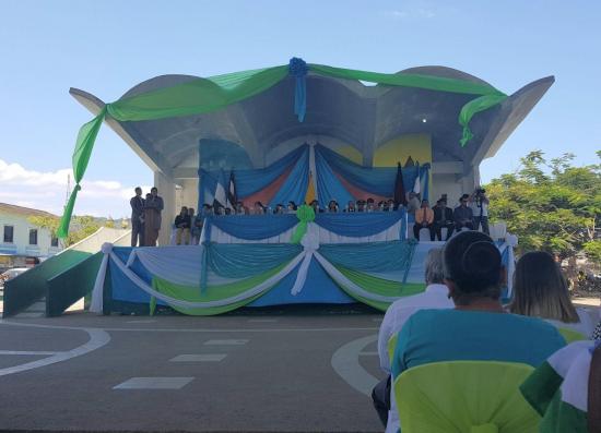 Jipijapa: Puerto Cayo celebra 107 años de parroquialización con un desfile