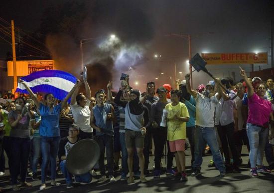 Nicaragua despliega militares en medio de crisis que deja ya diez muertos