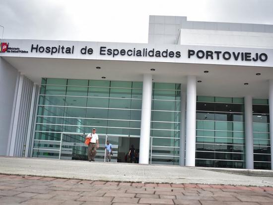 Gerente del Hospital de Especialidades de Portoviejo ganará $6.122 mensual