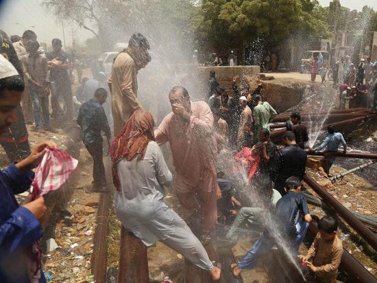 Más de sesenta muertos deja  la ola de calor en Pakistán