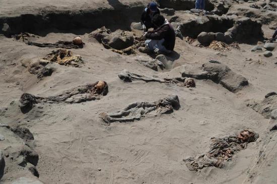 Perú: Nueva excavación encontró 111 niños sacrificados por cultura preinca