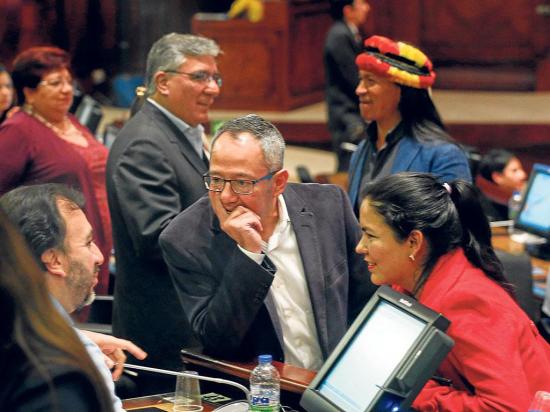 Asamblea Nacional debate hoy la vinculación de Rafael Correa en caso Balda
