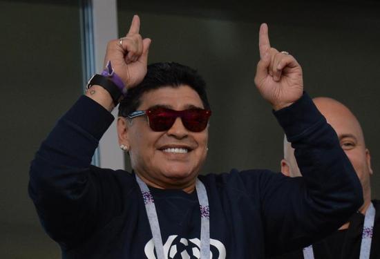 Maradona elogió a México por ''dejar bien parado al fútbol latinoamericano''