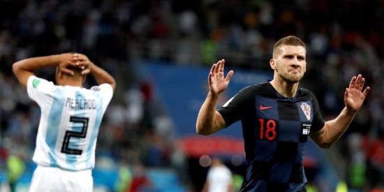 Croacia se clasifica para octavos tras ganar 0-3 a Argentina