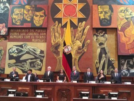 Hugo Quiroz es elegido como presidente del Parlamento Andino