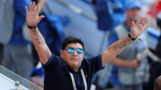 Maradona pide disculpas a la FIFA por sus declaraciones contra árbitros