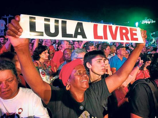 Con un festival musical exigen la libertad de Luiz Inácio Lula da Silva