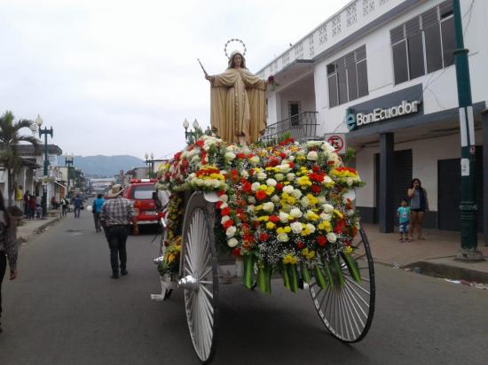 Con bailes y cabalgatas inician las fiestas de la Virgen de La Merced en Paján