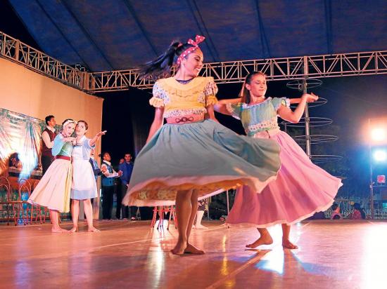 El ballet urbano mostró mucha diversidad en la provincia