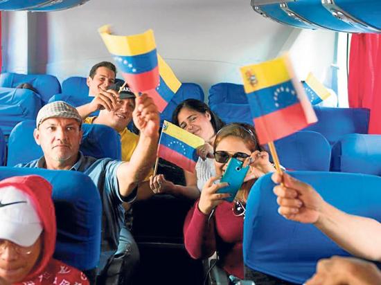 90 venezolanos  retornan a su país