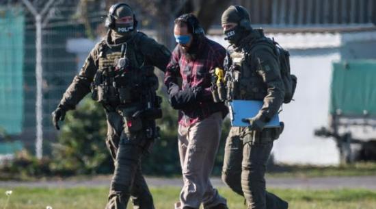 Alemania extradita a primer condenado por el 11-S tras su salida de prisión