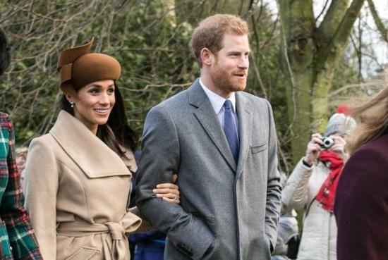 Meghan Marckle y el príncipe Enrique esperan su primer hijo
