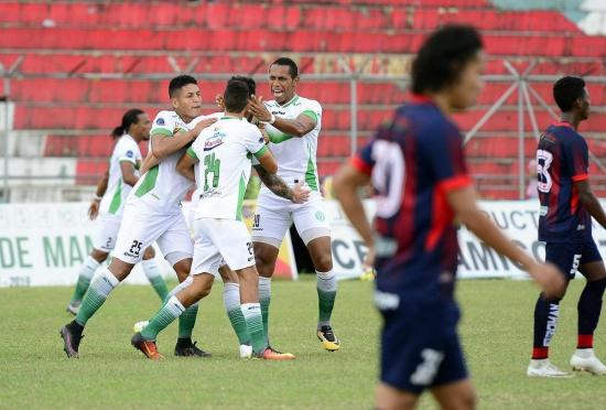 Liga de Portoviejo y Puerto Quito se reparten los puntos