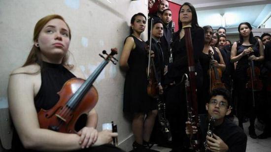 Los músicos venezolanos que componen una nueva banda sonora de Buenos Aires