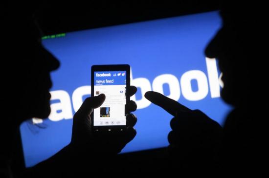 Facebook elimina 14 millones de mensajes proterroristas en lo que va de año