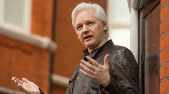 Abogada de Assange cree imputación es precedente negativo para la democracia