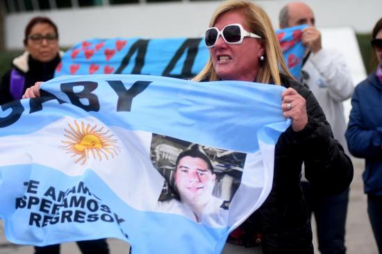 Gobierno argentino no tiene cómo sacar el submarino hundido en el océano
